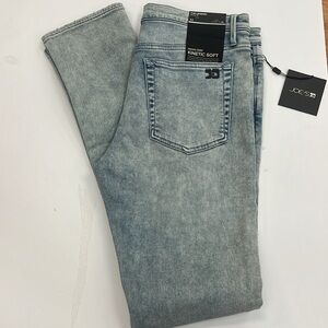 THE LEGEND SKINNY FIT // CASTIEL NWT